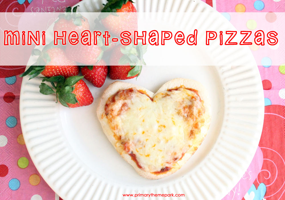 mini-heart-shaped-pizza